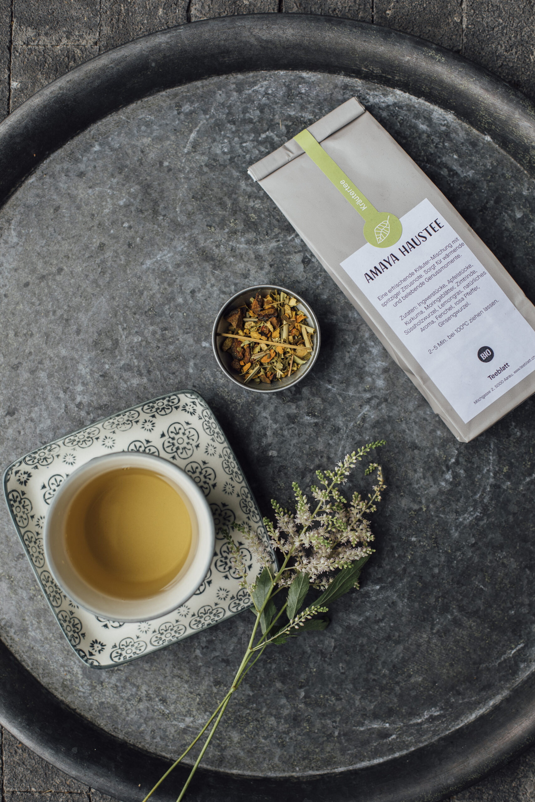 Eine Tasse Haustee von AMAYA, Kosmetik in Aarau und Lenzburg